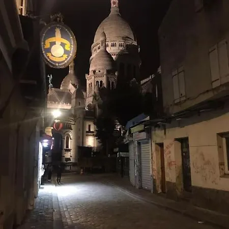 Apartment One In Montmartre *